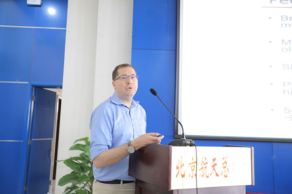 5-紐約大學(xué)醫(yī)學(xué)教授Dr.jpg